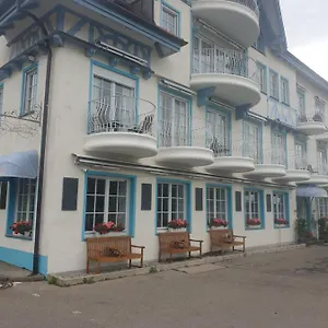 Amelia Hotel